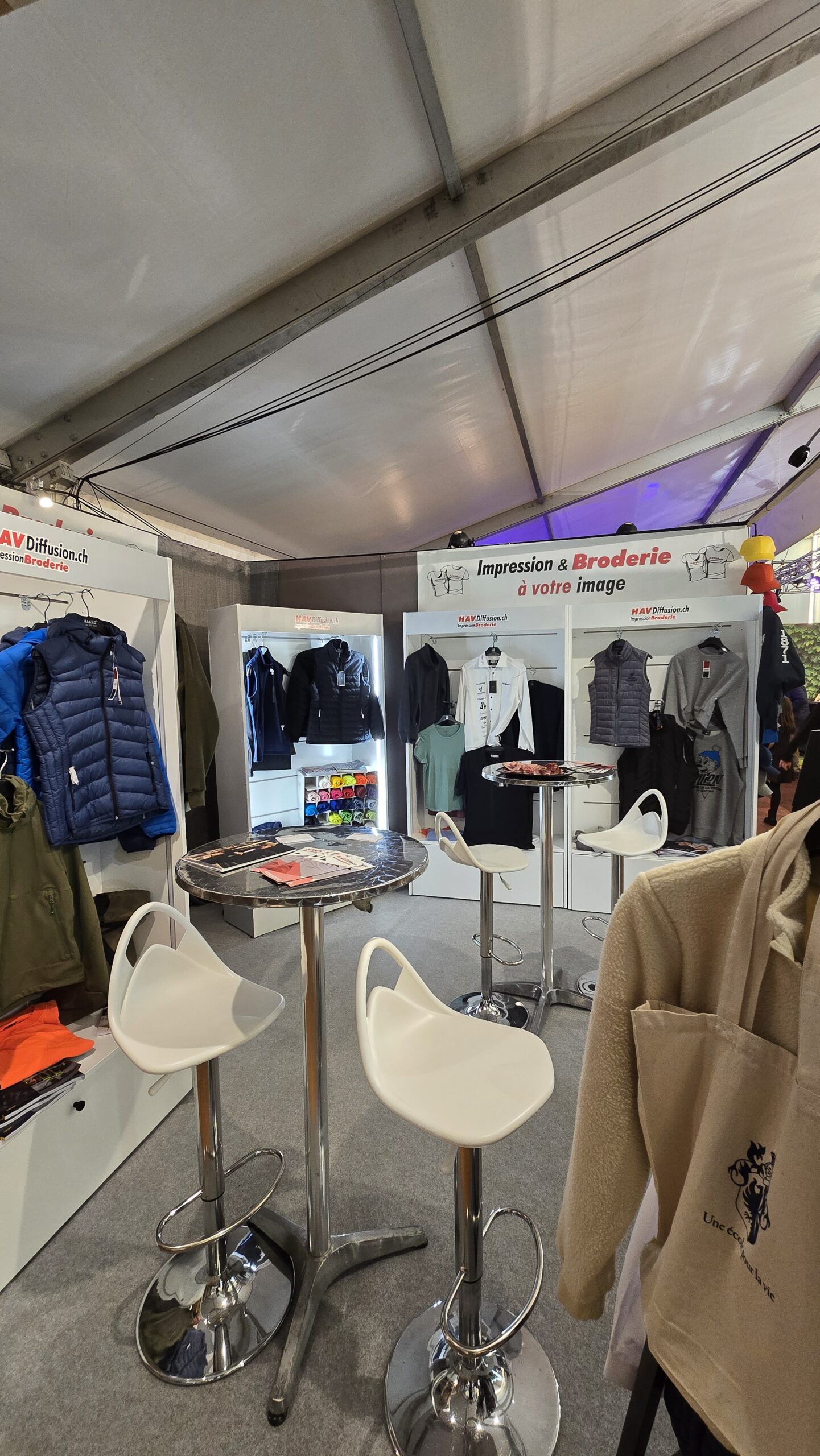 Stand de HAV Diffusion à Coss Expo